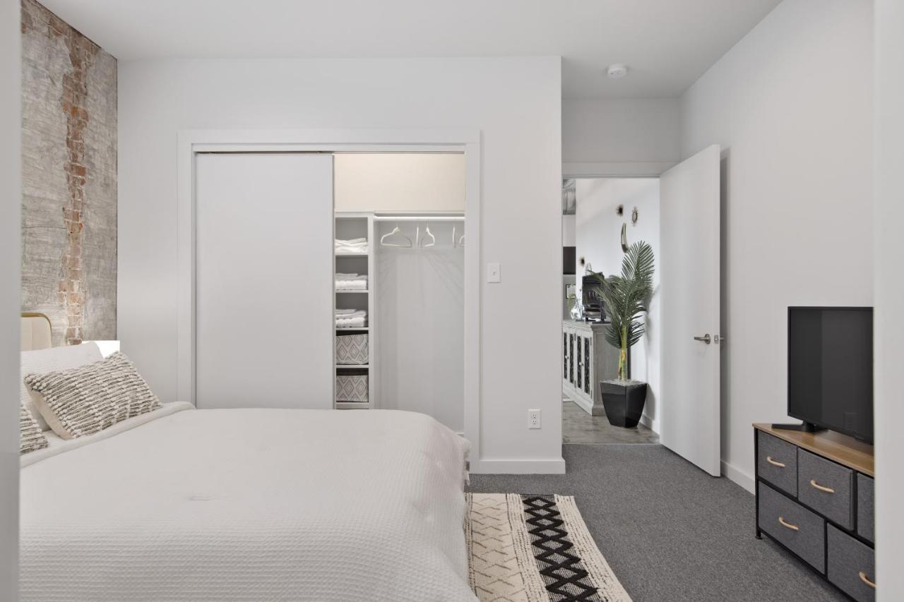 The Cypress Flats Apartment Lafayette Bagian luar foto